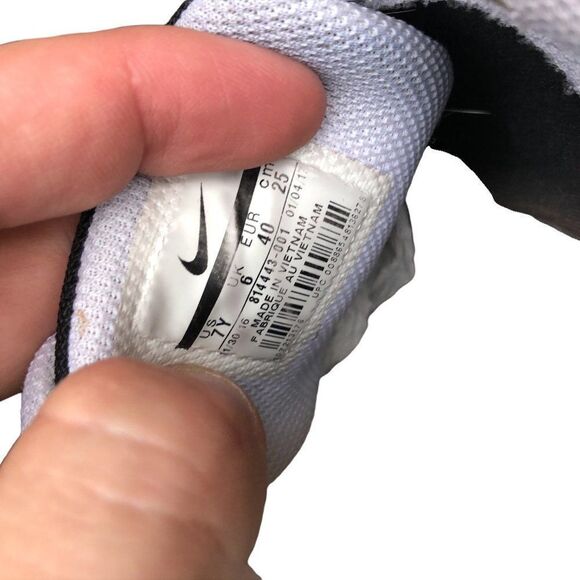 RARE 2016 Nike Air Max Tavas GS 'Black White' Size 8.5 - Picture 10 of 16